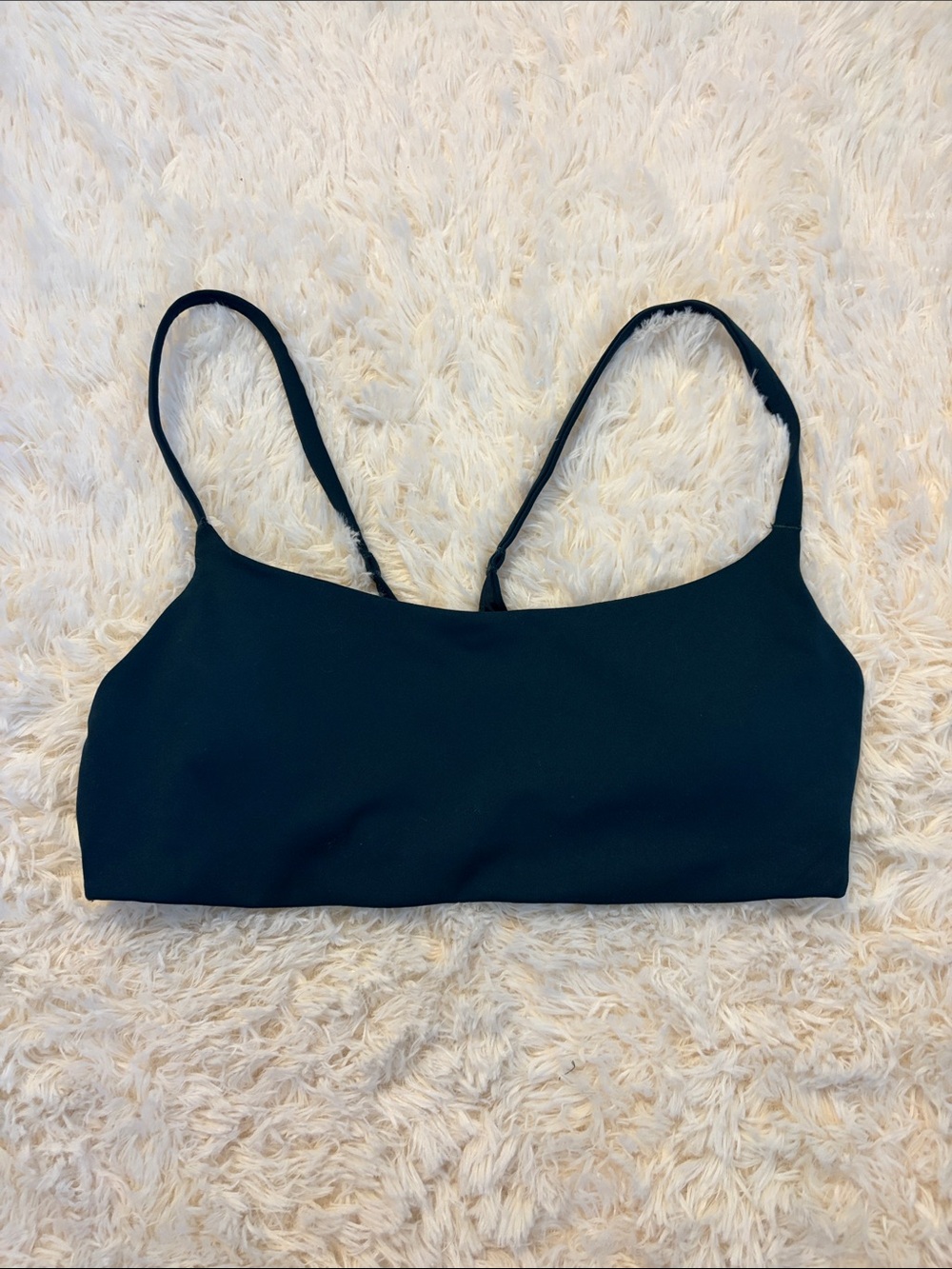 Lululemon-Wunder Train Strappy Racer Bra
Light Support, A/B Cup